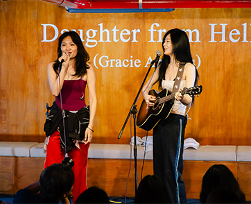 รวมพลคนรัก Gracie Abrams กับอีเวนต์สุดอบอุ่น Daughter from Hell Thailand Album Listening Party 